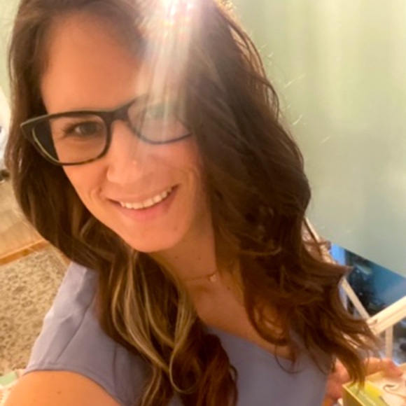 Meet your Posher, Kasey - Picture 1 of 1